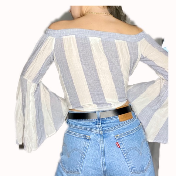 Off the shoulder LF top - Picture 3 of 4